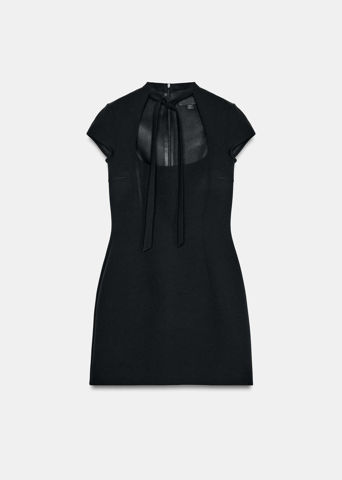 Robe Nelly