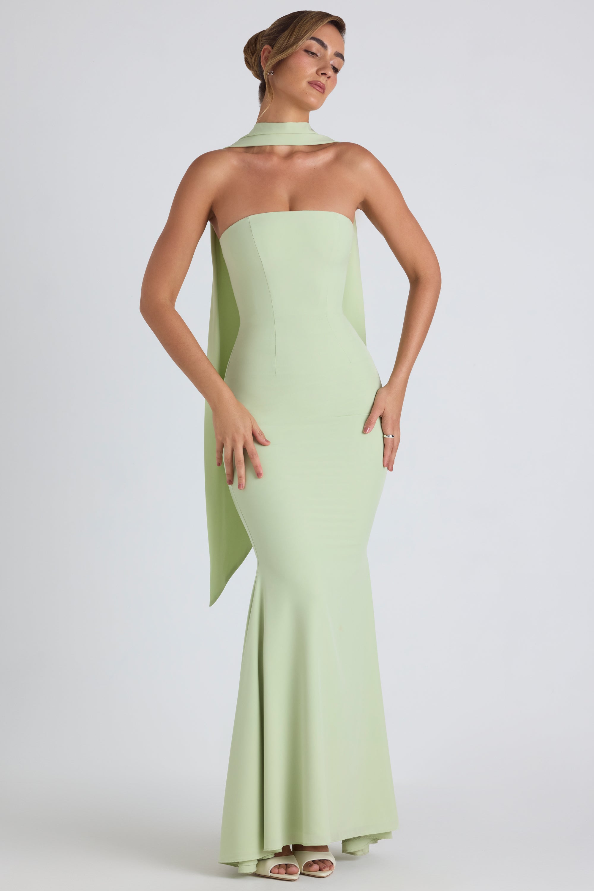 Robe Emily